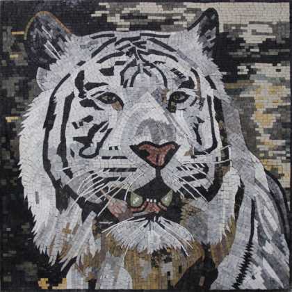 AN546 B&W tiger head Mosaic