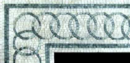 BD281 Entangled rings silver border Mosaic